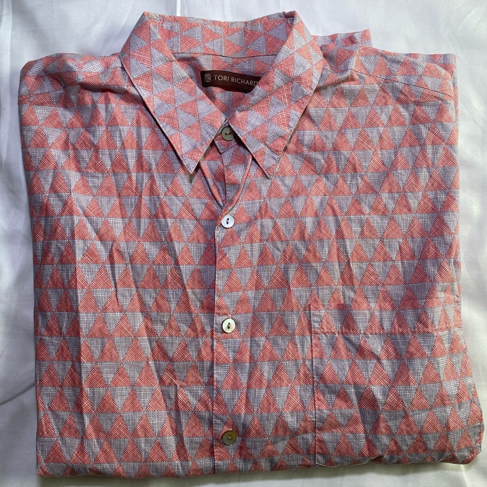 Tori Richard shirt